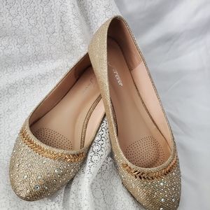 Gold forever ✨️ shoes